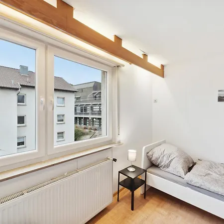Home2stay Apartmenthaus Waiblingen City Kitchen,wifi,parking *** Διαμέρισμα Βάιμπλινγκεν
