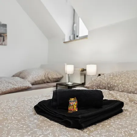 Home2stay Apartmenthaus Waiblingen City Kitchen,wifi,parking *** *