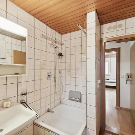Home2stay Apartmenthaus Waiblingen City Kitchen,wifi,parking *** Διαμέρισμα Βάιμπλινγκεν